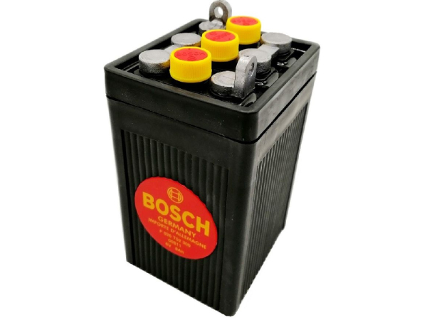 Vintage battery Bosch 6V/8Ah/40A LxWxH 85x95x165mm/S:0