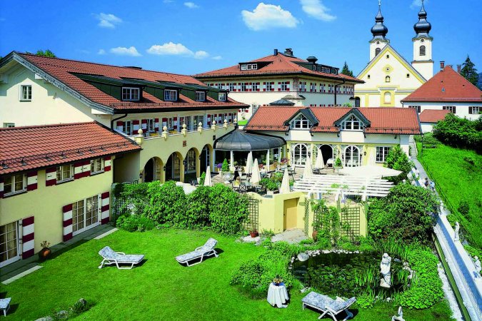 3 bis 4 Tage Luxusurlaub im Hotel Residenz Heinz Winkler in Aschau - Chiemgau genießen