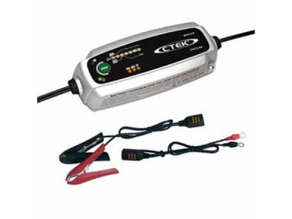 Battery charger 12 volts/3.8 A