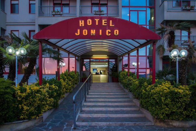 3 Tage für 2 im Hotel Jonico in der italienischen Hauptstadt Rom erleben