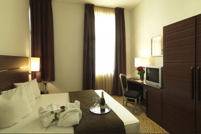 3 bis 4 Tage Kurzurlaub für 2 Personen im Hotel Assenzio in Prag erleben