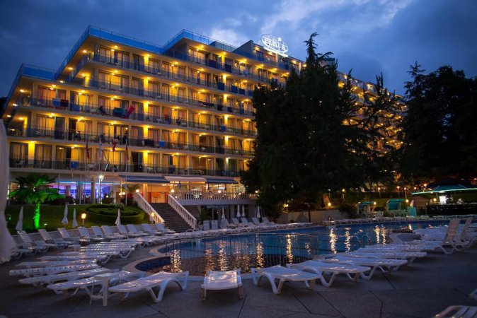 3 Tage für 2 im Park Hotel Perla am Goldstrand von Bulgarien