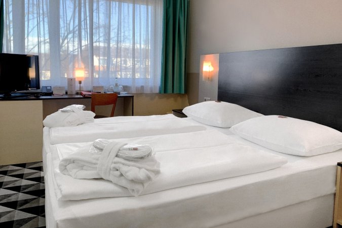 3 Tage Kurzurlaub zu zweit in einem von 8 AZIMUT Hotels Ihrer Wahl